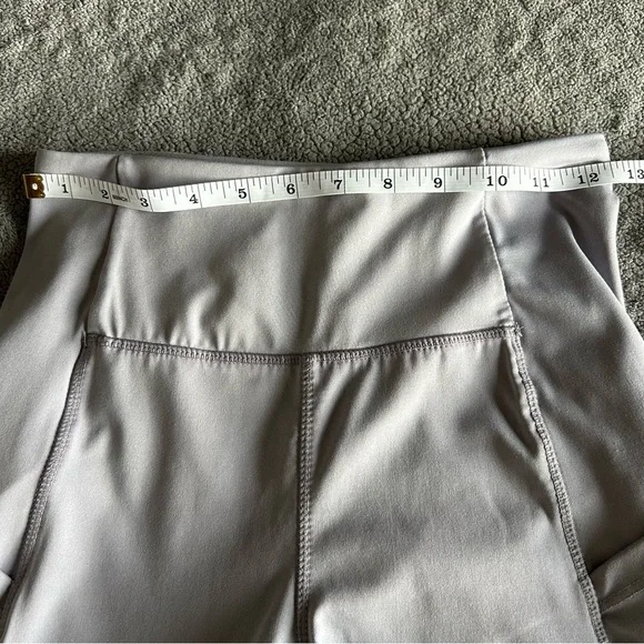 Bundle of Gray and Black Activewear, Gym, Running Leggings Set with Pockets - Picture 4 of 13